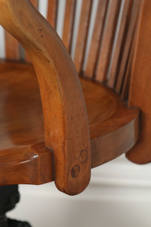 fig 4. Antique Edwardian Oak & Birch Revolving Swivel Captain’s Office Desk Armchair (Circa 1900)