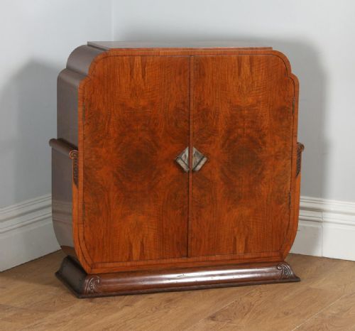 Antique English Art Deco Figured Walnut Cocktail Drinks Sideboard Cabinet (Circa 1930)