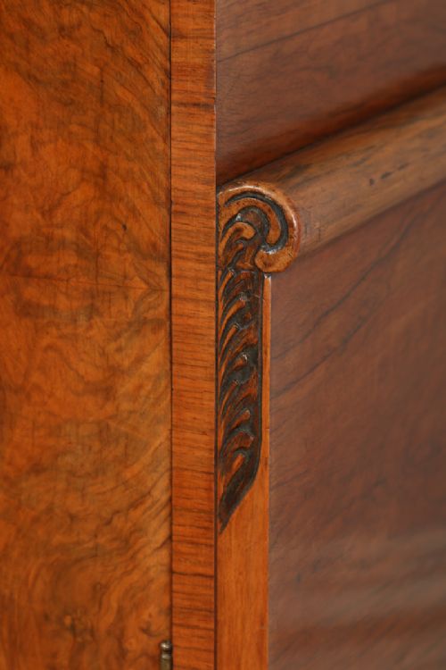 fig 7. Antique English Art Deco Figured Walnut Cocktail Drinks Sideboard Cabinet (Circa 1930)