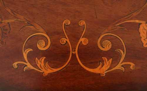 fig 5. Antique English Edwardian Mahogany Marquetry Inlaid Oval Drinks Tray (Circa 1900)