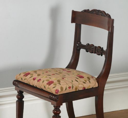 fig 2. Antique English Georgian Regency Pair of Rosewood Bar Back Side Chairs (Circa 1830)