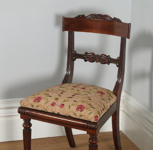 fig 7. Antique English Georgian Regency Pair of Rosewood Bar Back Side Chairs (Circa 1830)