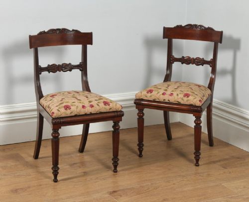 Antique English Georgian Regency Pair of Rosewood Bar Back Side Chairs (Circa 1830)