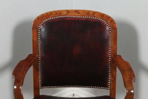 fig 6. Antique English Edwardian Oak and Red Leather Revolving Office Desk Armchair (Circa 1920)