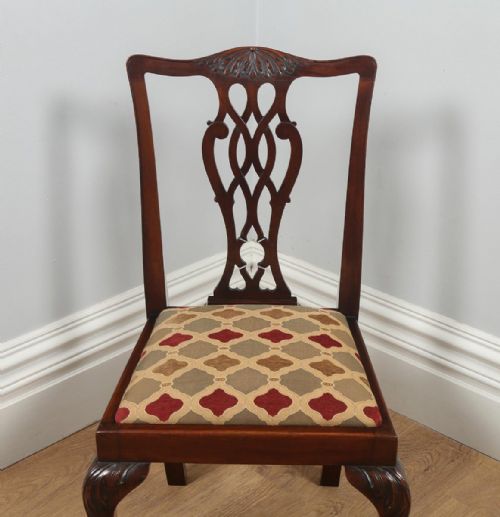 fig 7. Antique English Set of Four Georgian Chippendale Style Mahogany Dining Chairs (Circa 1900)