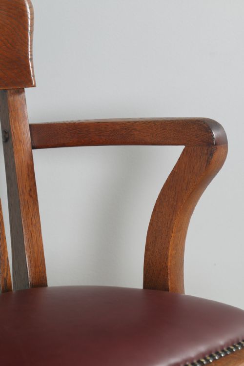 fig 2. Antique English Edwardian Oak Revolving Office Armchair (Circa 1910)