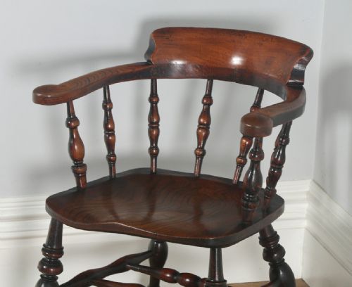 fig 3. Antique English Victorian Ash & Elm Smokers’ Bow Office Desk Arm Chair (Circa 1880)