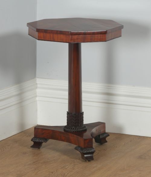 Antique English William IV Flame Mahogany Octagonal Wine Lamp Tripod Table in the Manner of Gillows of Lancaster (Circa 1830)

