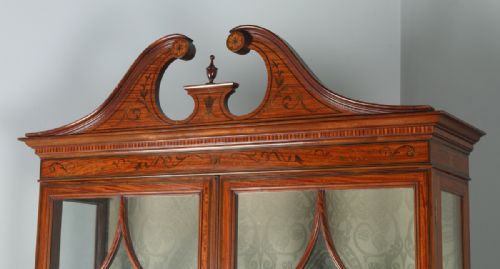 fig 1. Antique Georgian Sheraton Style Marquetry Inlaid Satinwood & Mahogany Serpentine Glass Display Cabinet On Stand Attributable to Edwards & Roberts (Circa 1890)