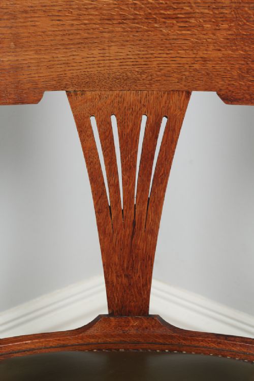fig 2. Antique English Edwardian Art Nouveau Oak & Leather Revolving Office Desk Arm Chair (Circa 1910)