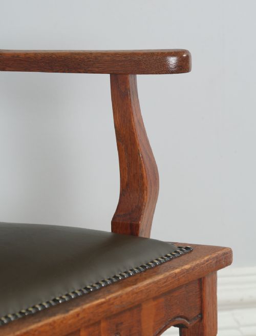 fig 8. Antique English Edwardian Art Nouveau Oak & Leather Revolving Office Desk Arm Chair (Circa 1910)