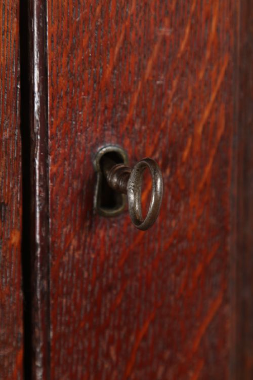 fig 3. Antique English Georgian Oak Bookcase Cupboard Incorporating a Chest of Drawers (Circa 1800)