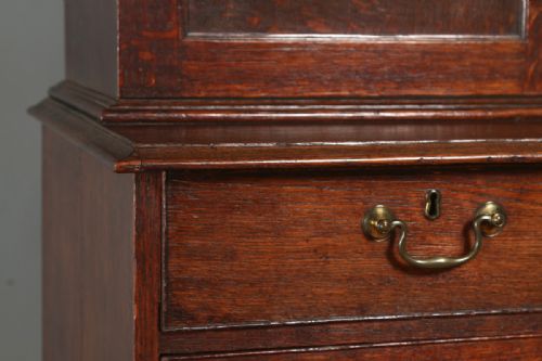 fig 5. Antique English Georgian Oak Bookcase Cupboard Incorporating a Chest of Drawers (Circa 1800)