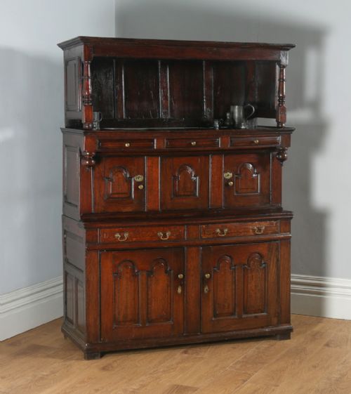 Antique North Welsh George I Oak Cwpwrdd Tridarn Court Housekeepers Press Cupboard (Circa 1740)