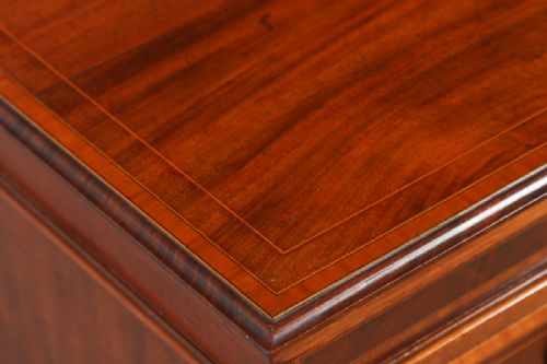 fig 4. Antique English Georgian Sheraton Style Flame Mahogany & Satinwood Inlaid Chest of Drawers (Circa 1900)