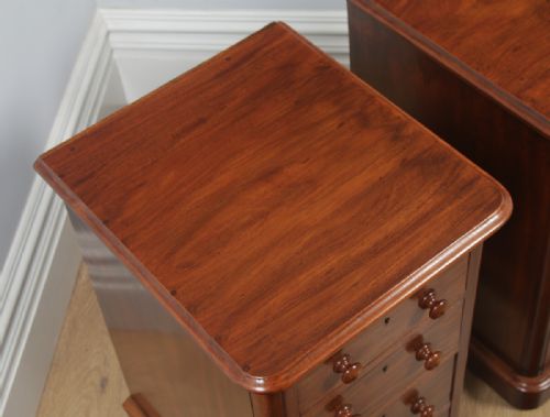 fig 5. Antique Pair of English Victorian Figured Mahogany Bedside Chests (Circa 1860)