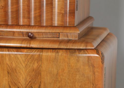 fig 6. Antique English Art Deco Burr Walnut Cocktail Bar Drinks Bow Front Cabinet (Circa 1930)