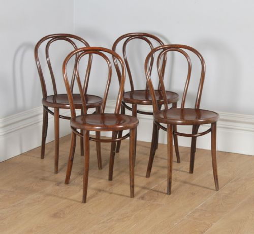Antique Set of Four Thonet Fischel Bentwood Beech Hoop Back Kitchen Bistro Cafe Dining Chairs (Circa 1920)
