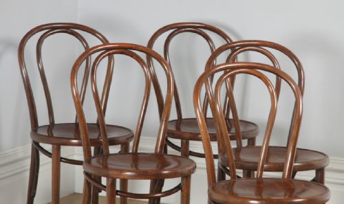 fig 1. Antique Set of Five Thonet Fischel Bentwood Beech Hoop Back Kitchen Bistro Cafe Dining Chairs (Circa 1920)