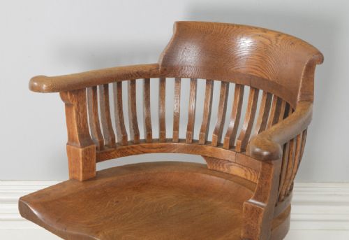 fig 5. Antique English Victorian Oak Revolving Office Desk Arm Chair (Circa 1890)