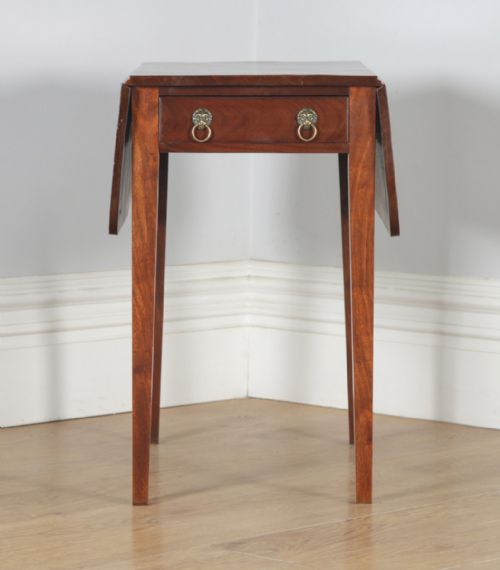 fig 2. Antique English Georgian Regency Mahogany Drop Leaf Pembroke Side Table (Circa 1810)
