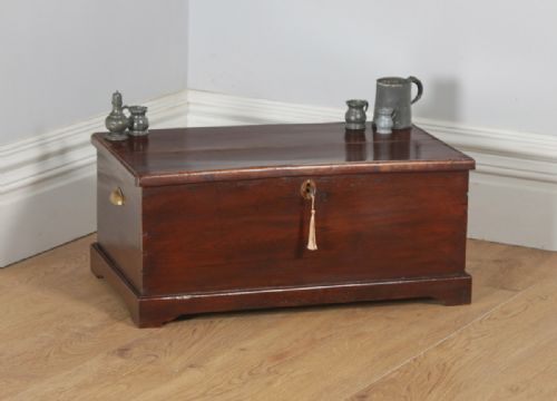 Antique English Georgian Elm & Oak Trunk Blanket Box Chest Ottoman (Circa 1780)