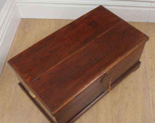 fig 4. Antique English Georgian Elm & Oak Trunk Blanket Box Chest Ottoman (Circa 1780)