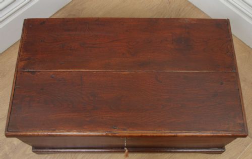 fig 6. Antique English Georgian Elm & Oak Trunk Blanket Box Chest Ottoman (Circa 1780)
