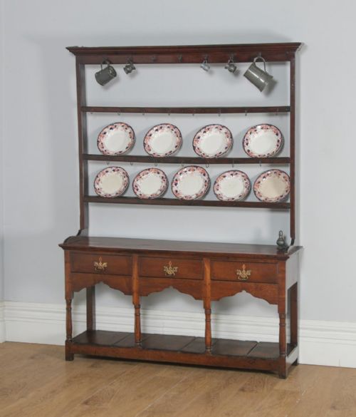 Antique English Georgian Oak Low Side Board Dresser Base & Rack with Potboard (Circa 1780)
