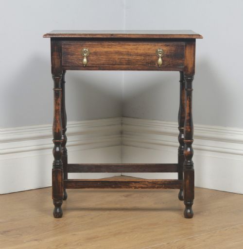 fig 3. Antique English Georgian Style Oak Country Side Table (Circa 1880)