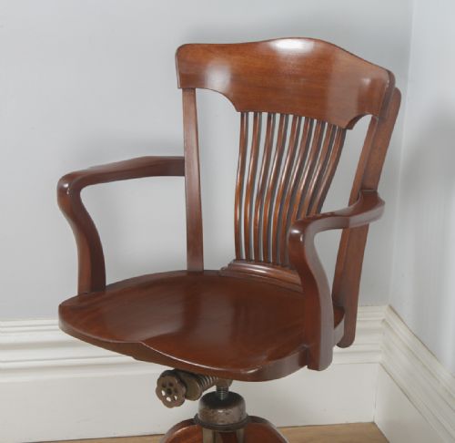 fig 3. Antique English Edwardian Mahogany Revolving Office Desk Arm Chair (Circa 1910)