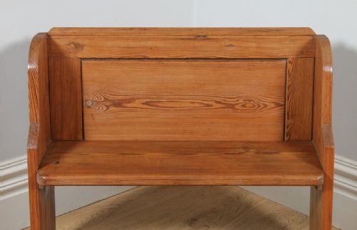 fig 4. Antique English Victorian 3ft 3? Pitch Pine Church Kitchen Hall Bench Pew (Circa 1870)