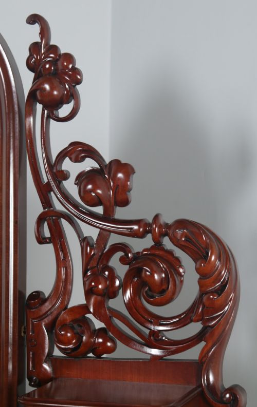fig 6. Antique English Victorian Mahogany Pedestal Makeup Dressing Table with Mirror (Circa 1870)