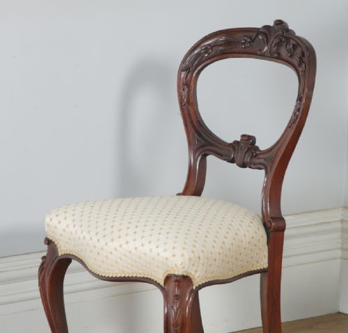 fig 6. Antique Scottish Victorian Set of Four Mahogany Balloon Back Dining Chairs (Circa 1860)