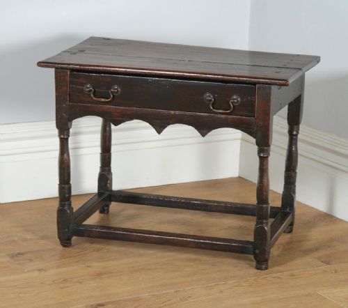 fig 3. Antique English 18th Century Georgian Oak Occasional Side Table (Circa 1730)