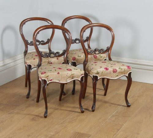 Antique English Victorian Set of Four Walnut Balloon Back Dining / Salon Chairs (Circa 1860)