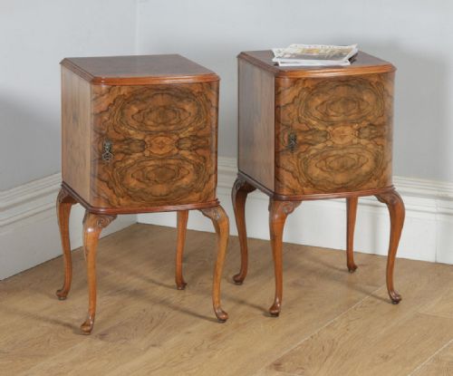 Antique English Pair of Queen Anne Style Burr Walnut Bow Front Bedside Cabinet Nightstands (Circa 1920)