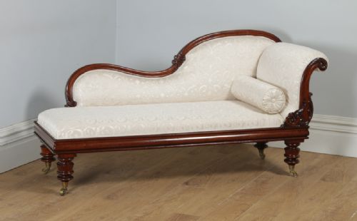 Antique English Victorian Mahogany Upholstered Chaise Longue Settee Sofa Couch (Circa 1850)
