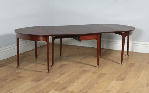 Antique English Georgian Figured Mahogany Round / Extendable “D” End Dining Table (Circa 1800)