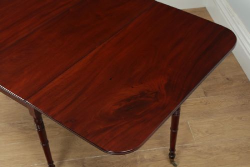 fig 6. Antique English Georgian Figured Mahogany Drop Leaf Pembroke Dining Table (Circa 1830)