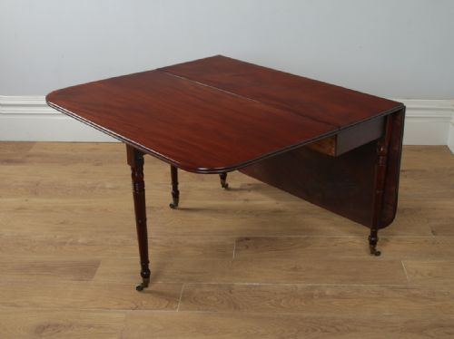 fig 8. Antique English Georgian Figured Mahogany Drop Leaf Pembroke Dining Table (Circa 1830)