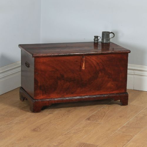 Antique English Georgian Pine Trunk Blanket Box Chest / Coffer (Circa 1800)