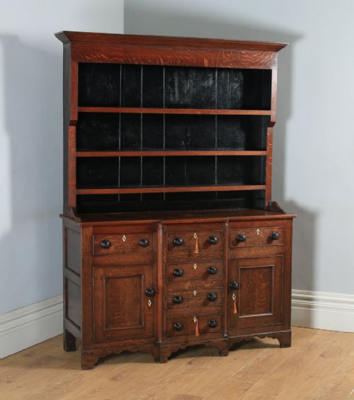 fig 1. Antique Welsh Caernarfonshire Breakfront Georgian Oak Sideboard Dresser Base & Rack (Circa 1830)