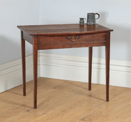 Antique English 18th Century Georgian Oak Occasional Side Hall Writing Lowboy Table (Circa 1780)