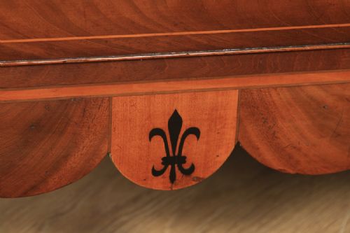 fig 8. Antique English Georgian Regency Flame Mahogany Linen Press Wardrobe Cupboard (Circa 1820)