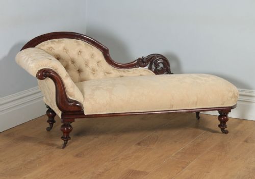 Antique English Victorian Mahogany Upholstered Chaise Longue Settee Sofa Couch (Circa 1860)