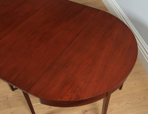 fig 8. Antique English Georgian Mahogany Round Extendable “D” Dining Table Seats 10 Persons (Circa 1800)