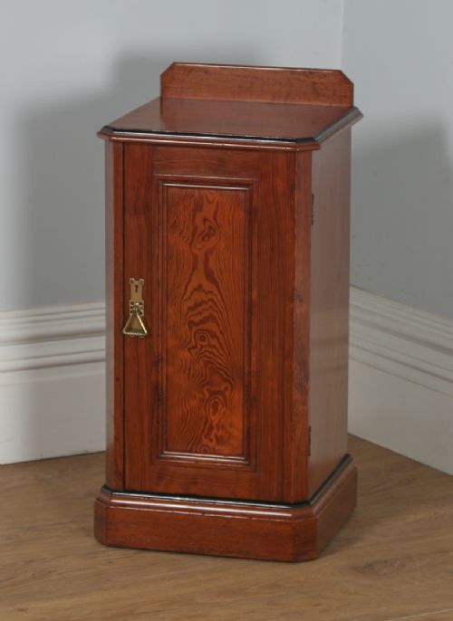 fig 3. Antique English Victorian Pitch Pine Bedside Chest Pot Cupboard Night Stand Cabinet (Circa 1890)