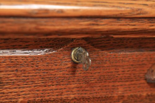 fig 4. Antique American Edwardian 4ft 2” Oak Roll Top Pedestal Office Writing Desk by Horrocks Standard Company (Circa 1910)