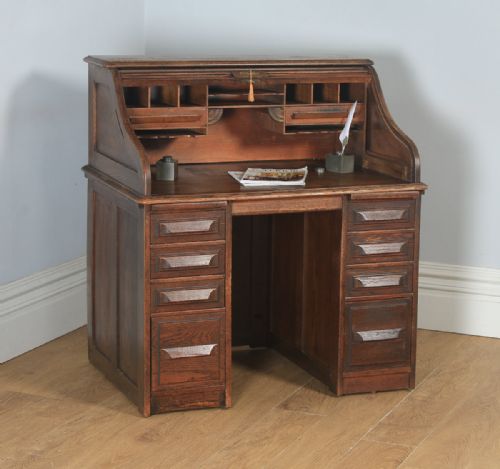 Antique English George V 3ft 6” Oak Roll Top Pedestal Office Desk (Circa 1920)